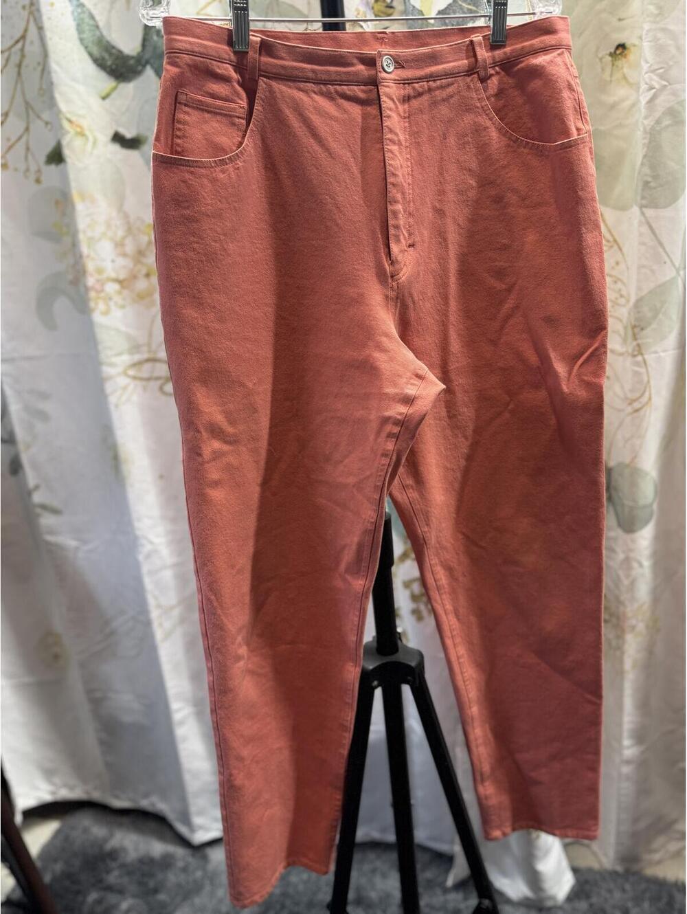 Doncaster size 14 Melon Rust Colored Casual Pants with Front and Back Pockets